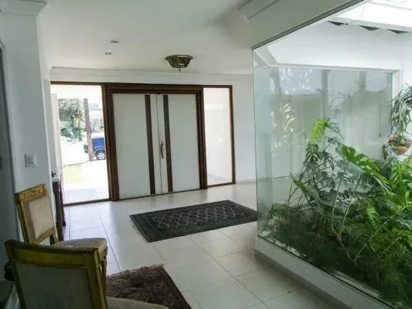 Casa de 3 dormitorios en Venta en Parques del Yatch, Lambaré - Image 6