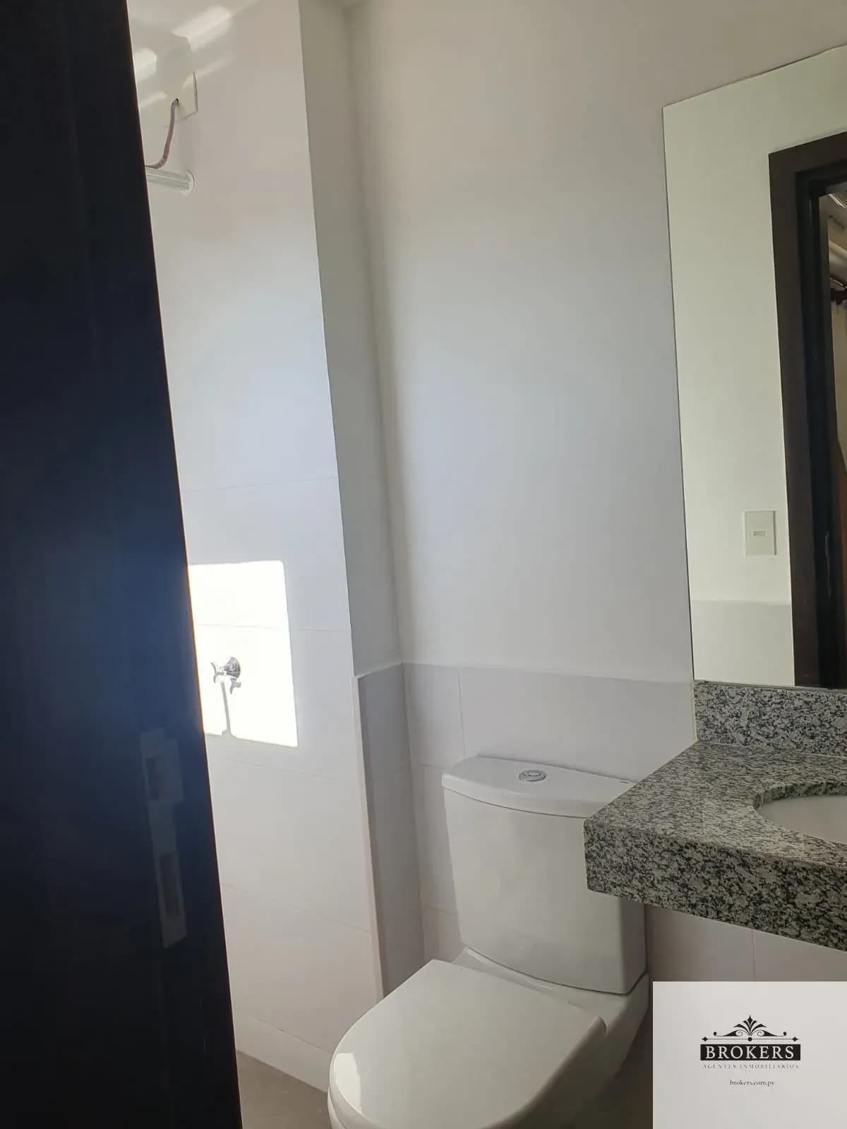 1 Bedroom Apartment for Rent in San Blas, Mariano Roque Alonso - Image 6