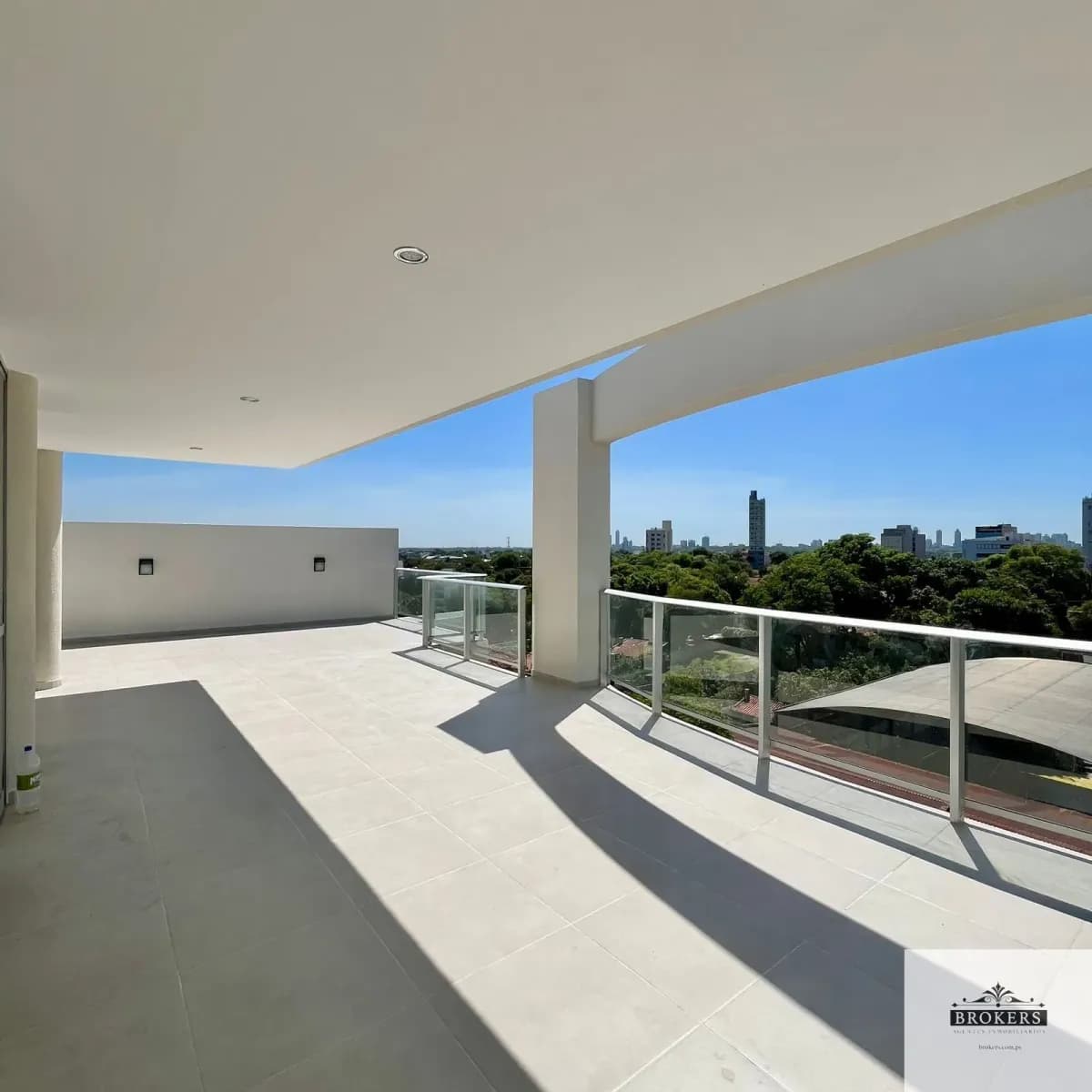2-Bedroom Apartment for Sale in Jara, Lambaré - Image 18