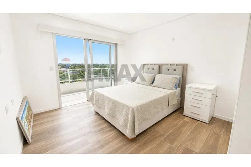 Departamento de 2 dormitorios en Venta en Herrera, Asunción - Image 2