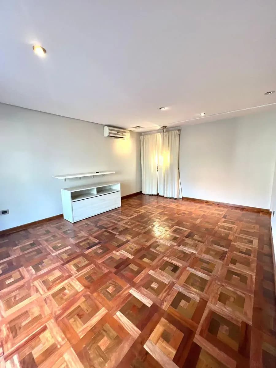 Casa de 5 quartos à Venda em Recoleta, Asunción - Image 18