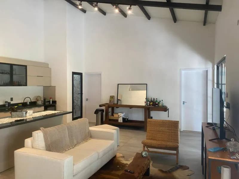 Casa de 3 dormitorios en Venta en San Bernardino - Image 4