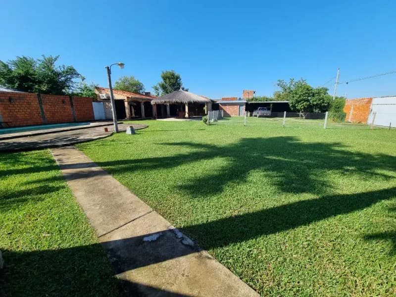 Terreno de 200m² à Venda em Limpio - Image 2