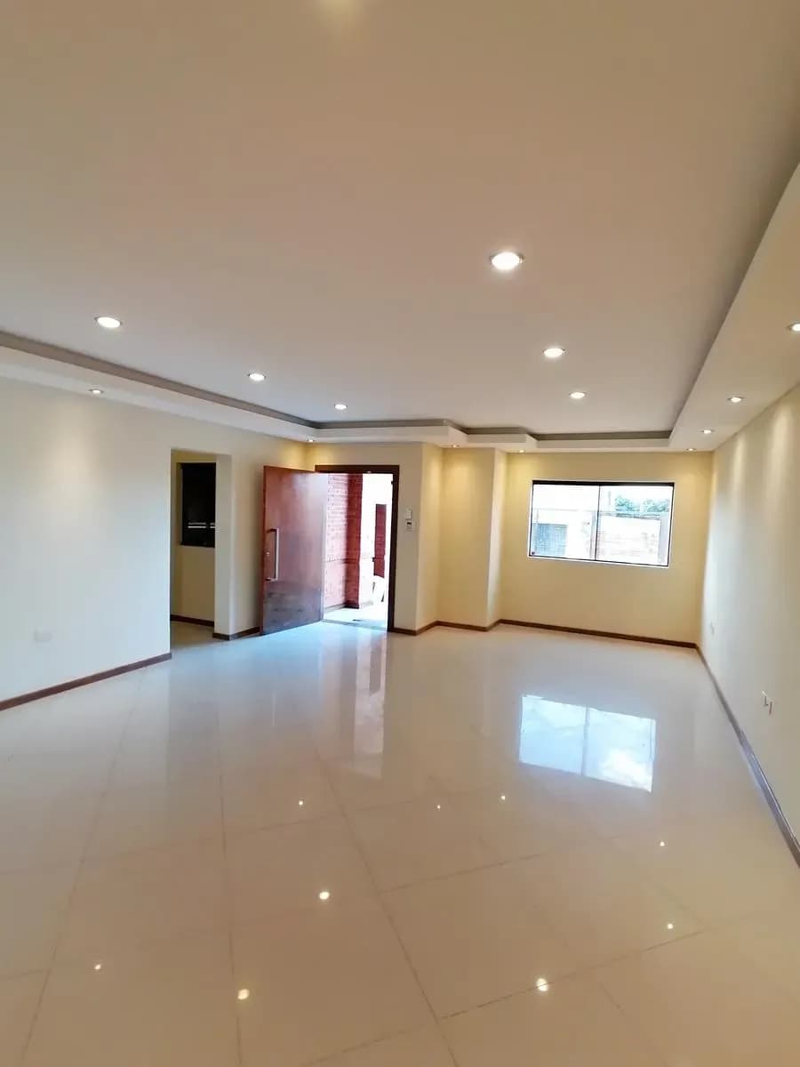 Casa de 4 dormitorios en Venta en Valle Apu´a II, Lambaré - Image 20