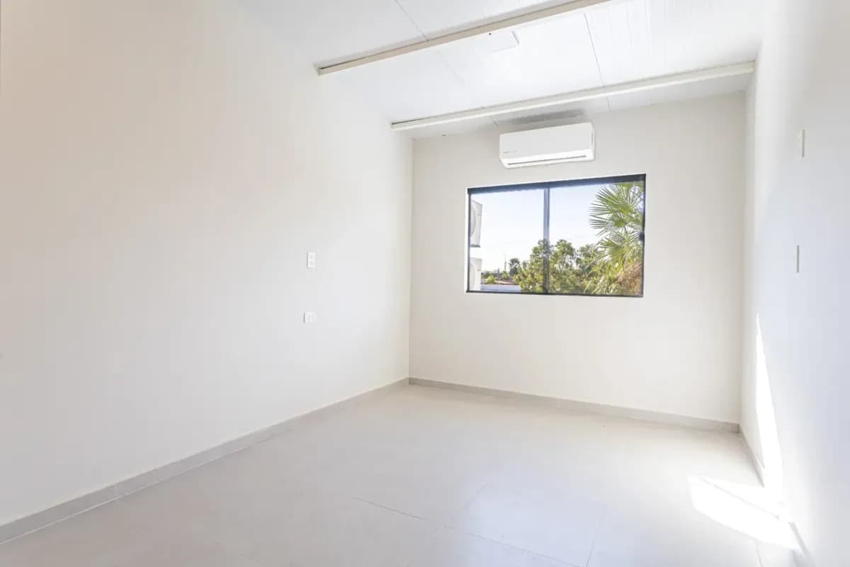 Casa de 3 dormitorios en Venta en Limpio - Image 10