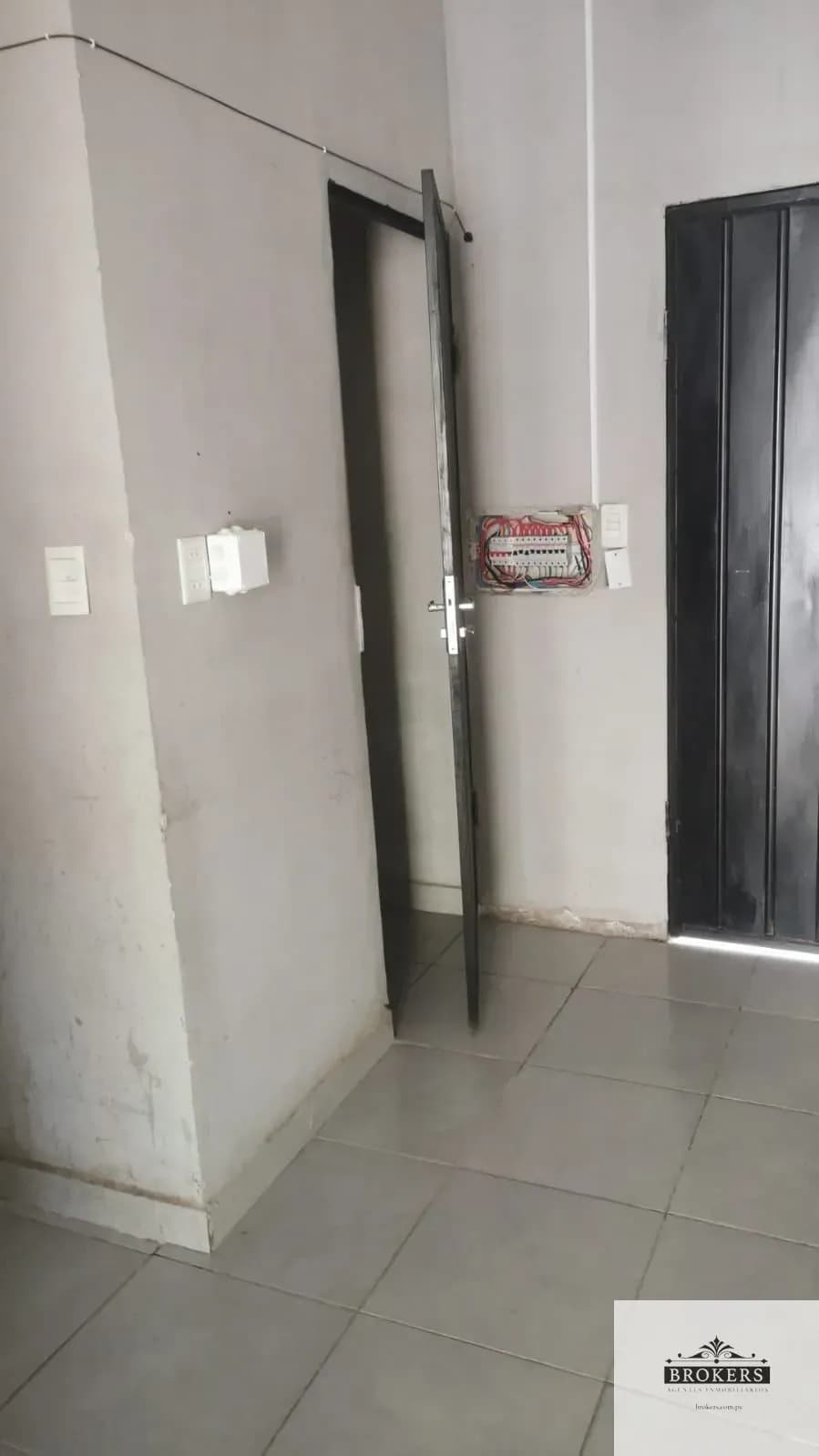 Loja de 30m² para Alugar em San Lorenzo