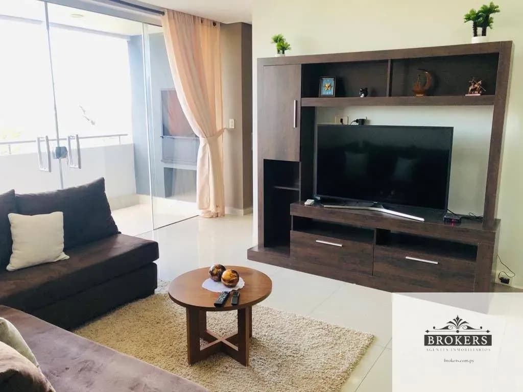Departamento de 2 dormitorios en Alquiler en Madame Lynch, Asunción - Image 3