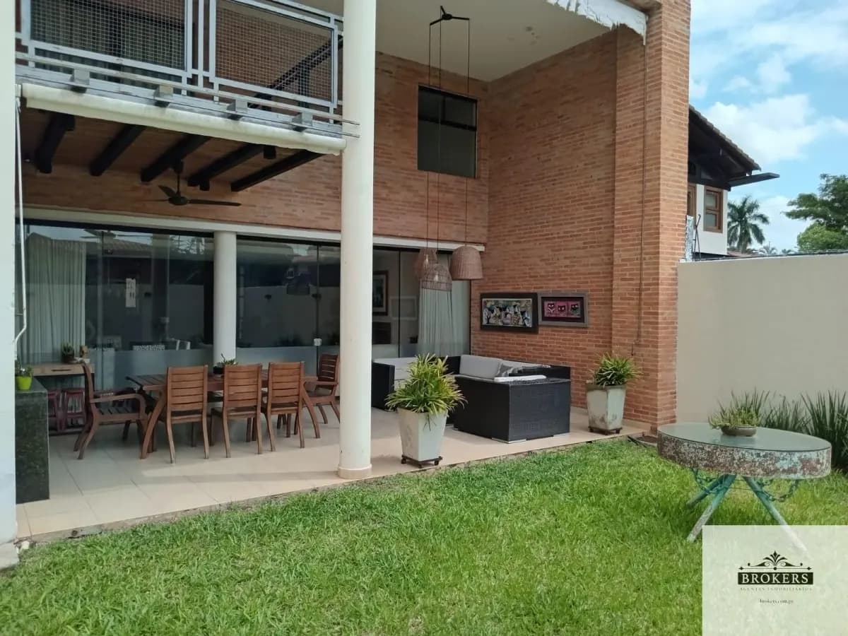 Casa de 3 dormitorios en Alquiler en Mburucuyá, Asunción - Image 6