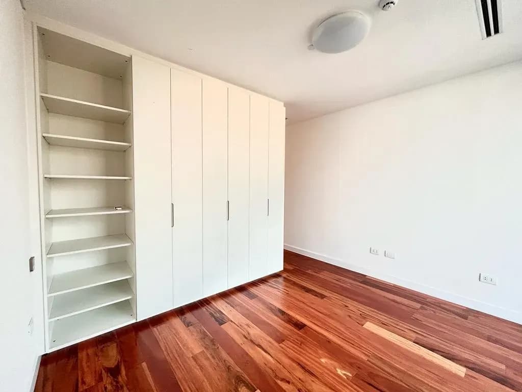 Departamento de 3 dormitorios en Venta en San Jorge, Asunción - Image 19