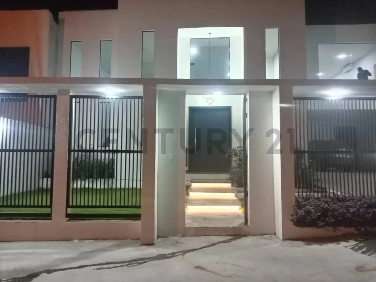 Casa de 5 quartos à venda em Casco Histórico, San Bernardino