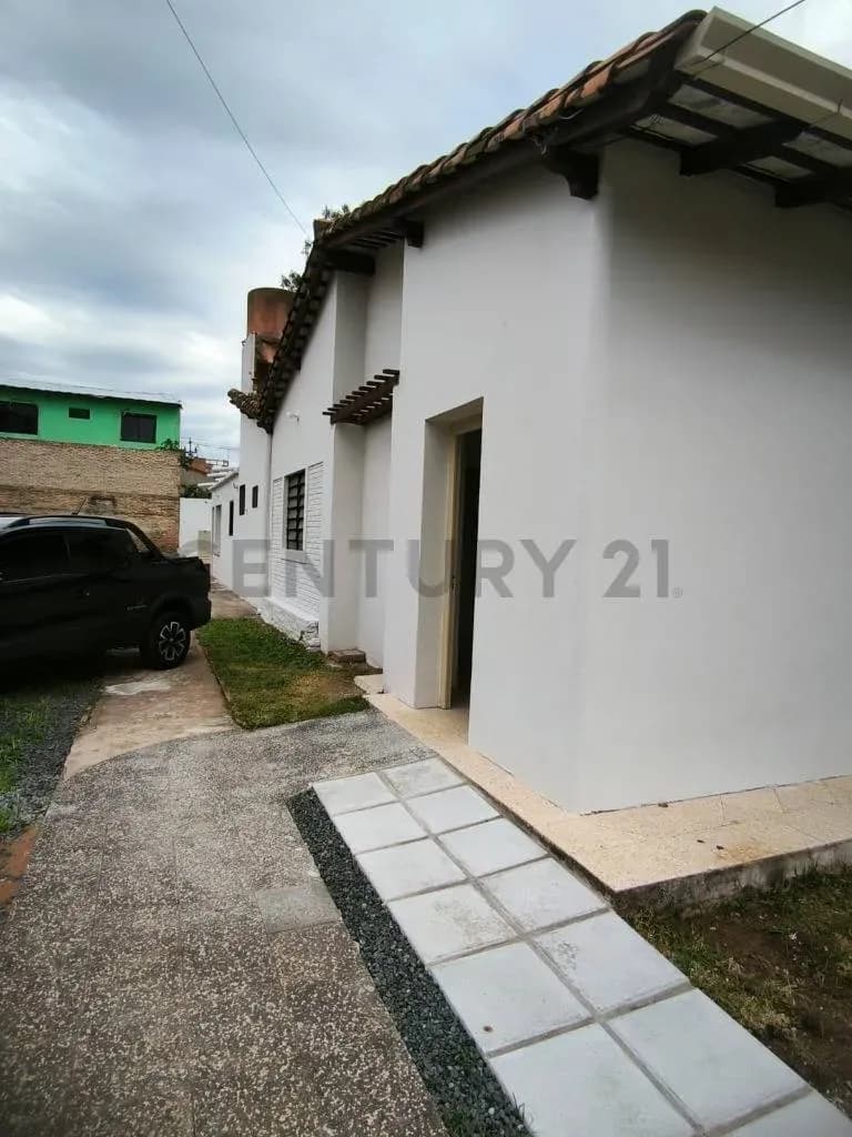 Casa de 2 dormitorios en Venta en Ciudad Nueva, Asunción