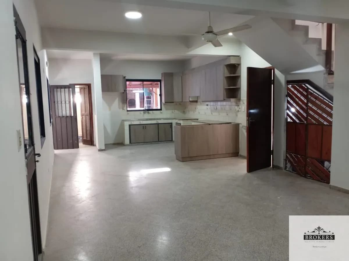 Oficina de 530m² en Alquiler en Villa Morra, Asunción - Image 14