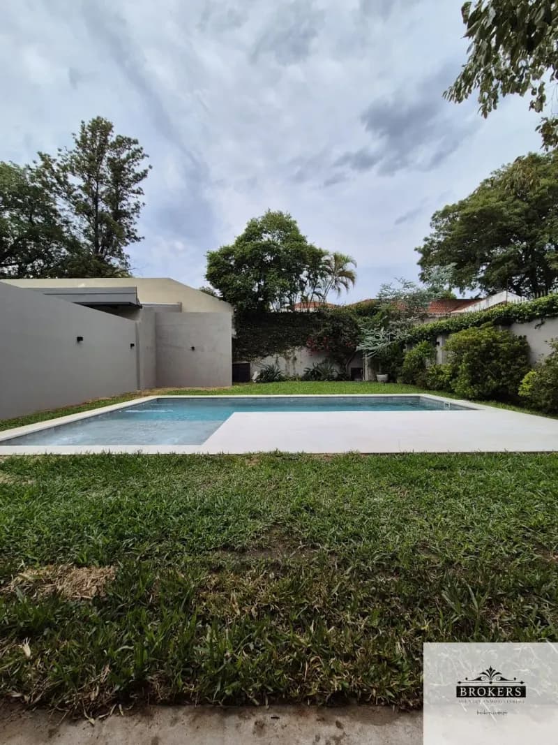 Casa de 3 dormitorios en Alquiler en Manorá, Asunción - Image 2