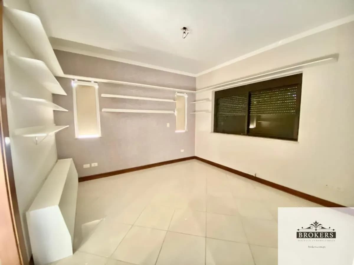 House with 0 bedrooms for Sale in Parques del Yatch, Lambaré - Image 15