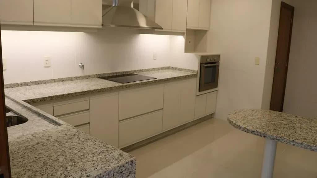 3-Bedroom House for Sale in Santo Domingo, Asunción - Image 8