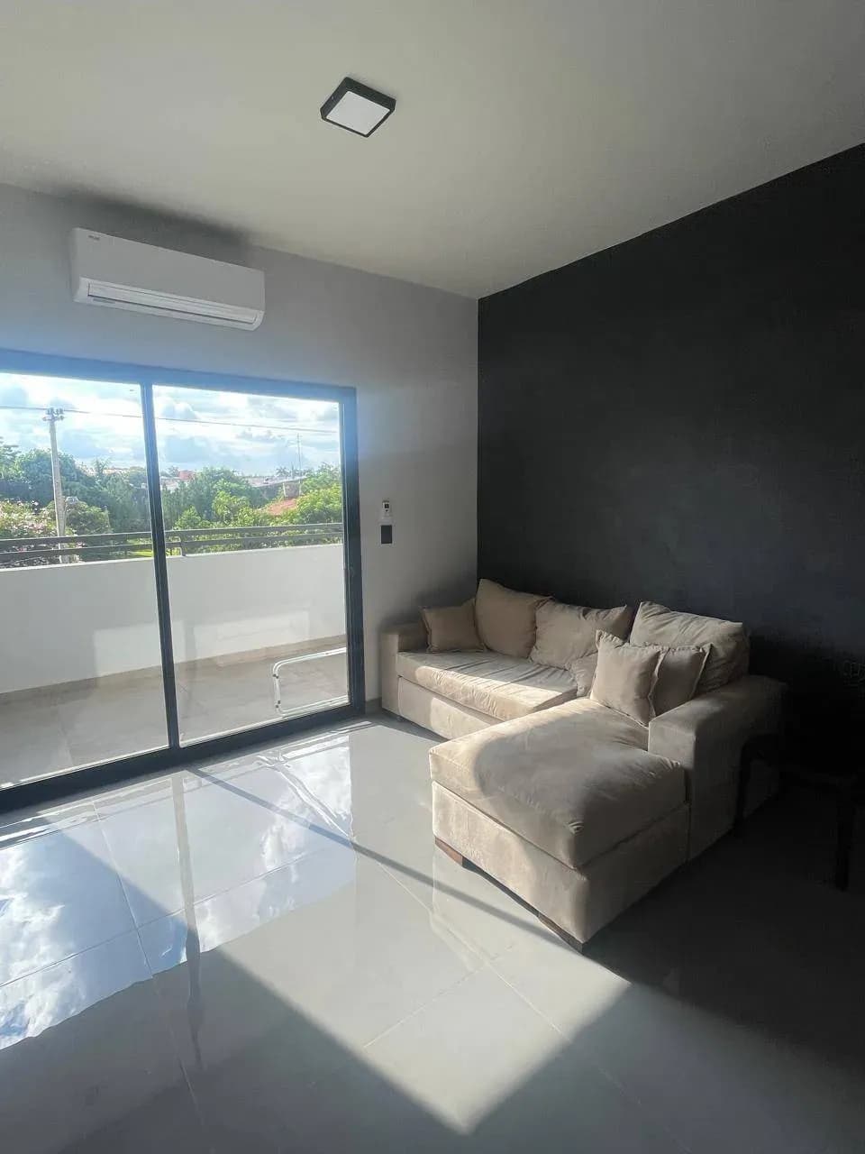 Departamento de 2 dormitorios en Alquiler en San Lorenzo - Image 9