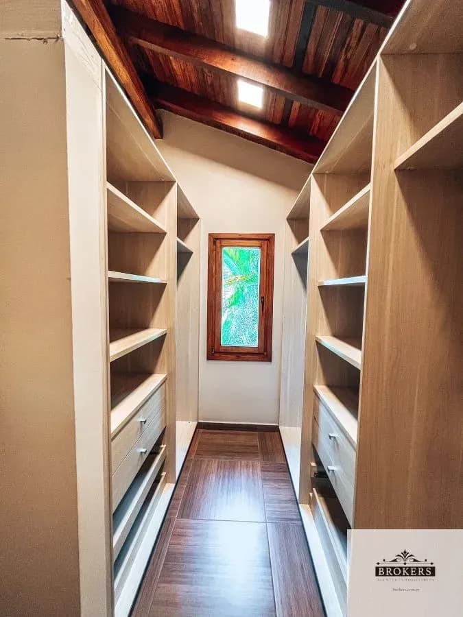 Casa de 3 quartos à Venda em Loma Merlo, Luque