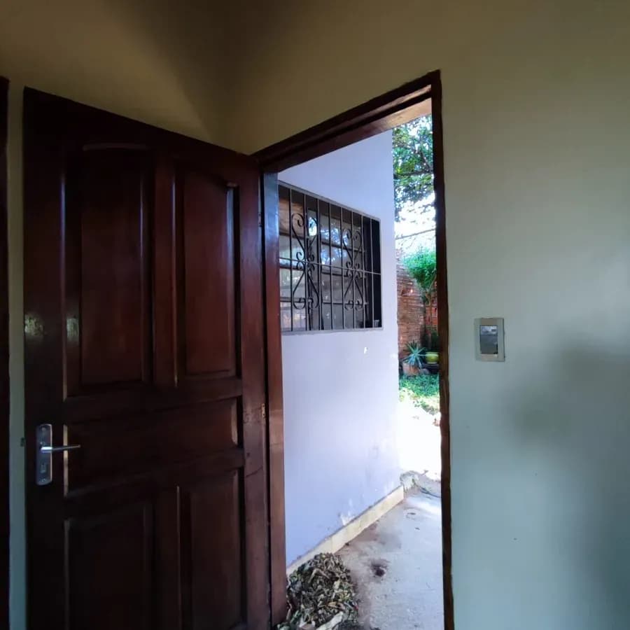 Casa de 2 dormitorios en Venta en Mburucuyá, Asunción - Image 10