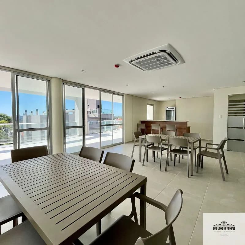 3-Bedroom Apartment for Rent in Jara, Lambaré - Image 3