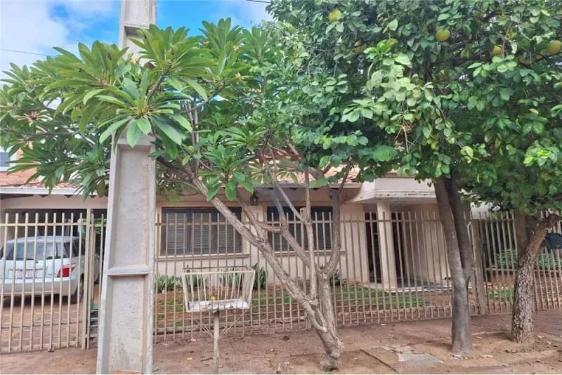 939m² Lot for Sale in Catedral, Asunción - Image 5