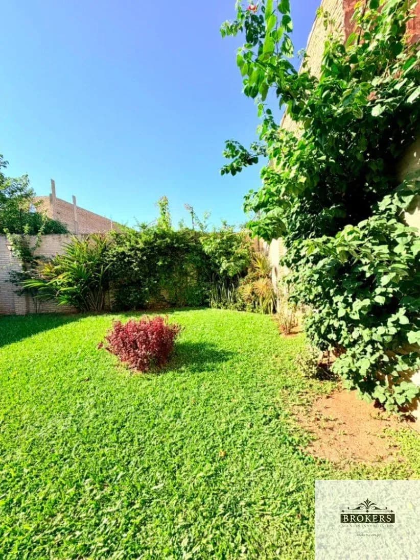 3-Bedroom House for Sale in Campo Grande, Luque - Image 17