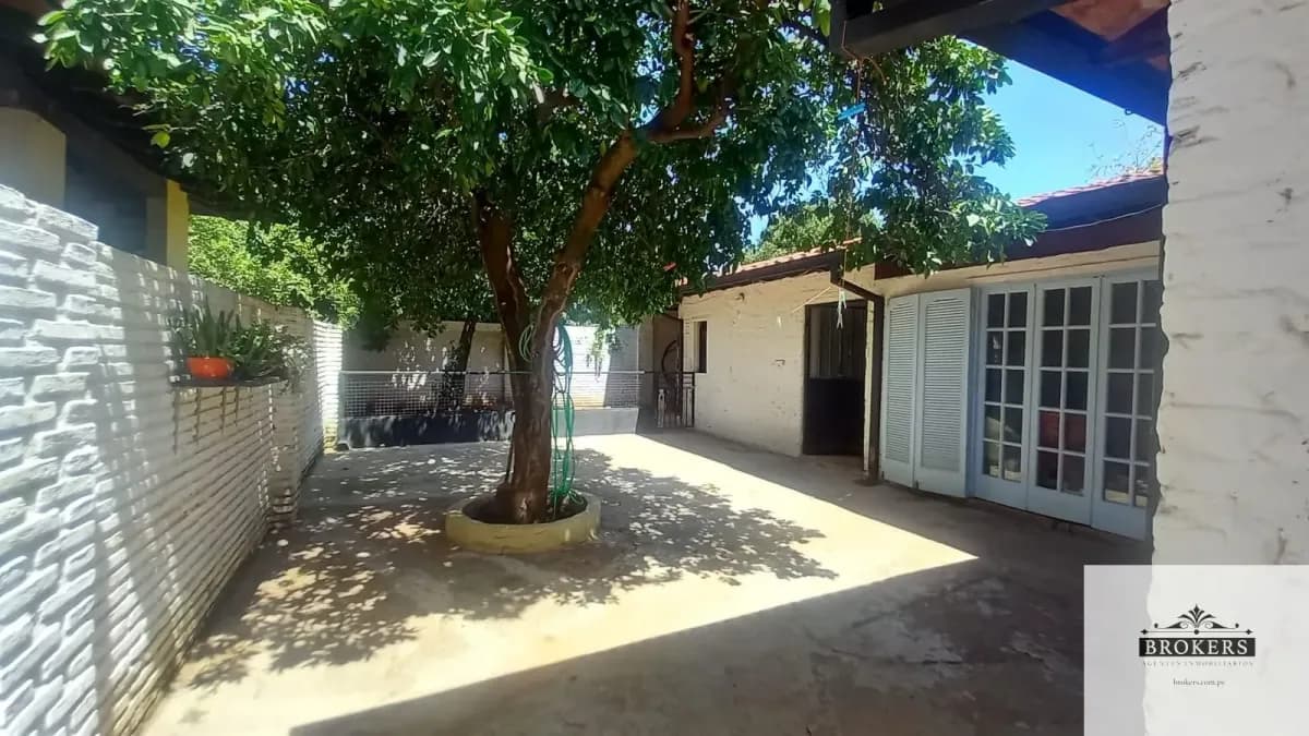 Casa de 3 dormitorios en Venta en Hipodrómo, Lambaré - Image 6