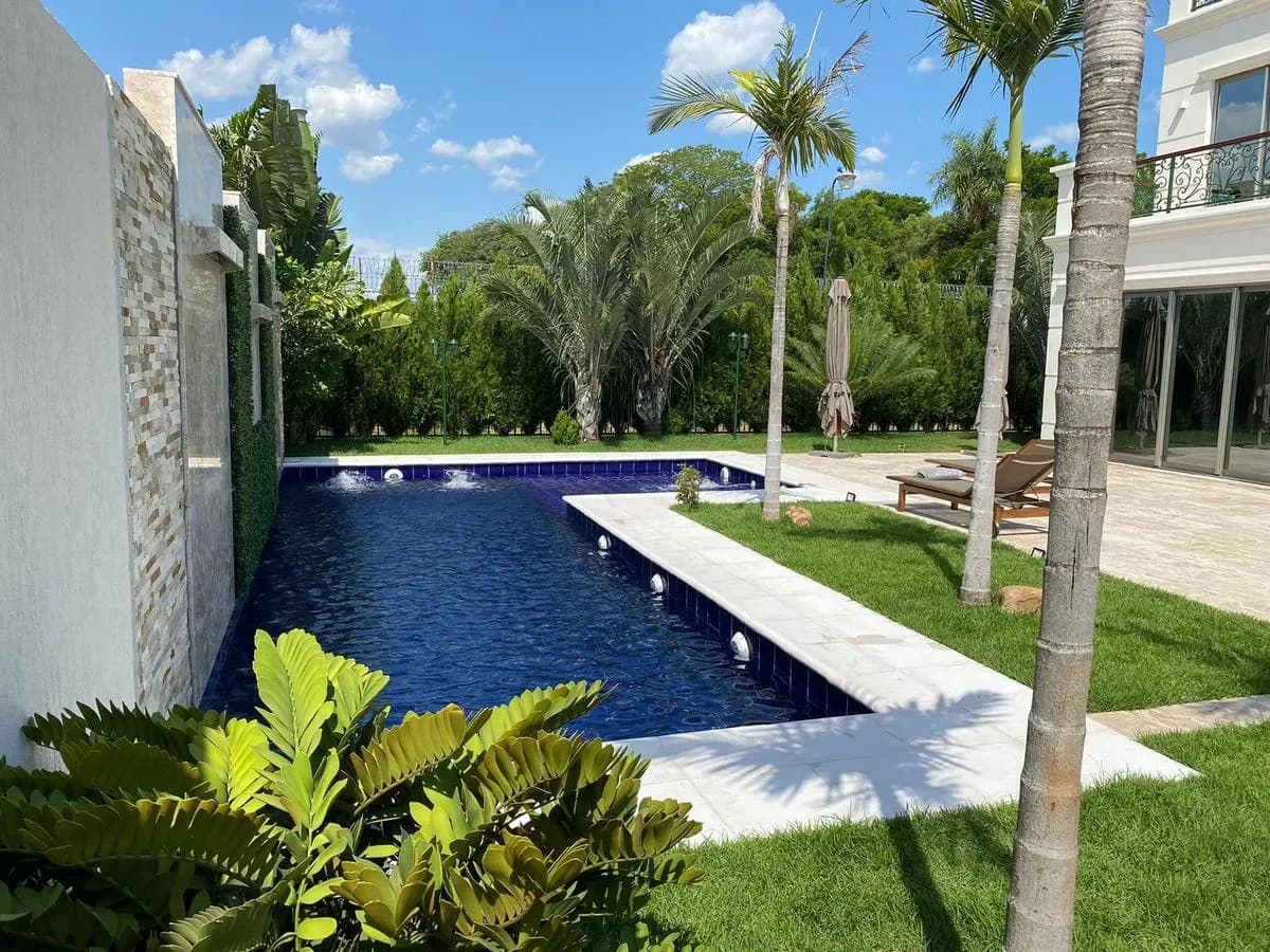 4-Bedroom House for Sale in Zárate Isla, Luque - Image 5
