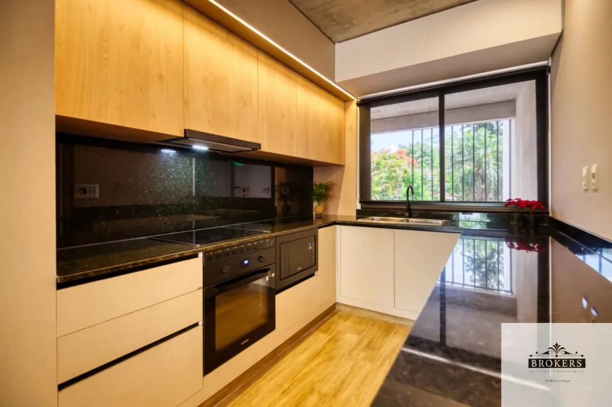 Departamento de 2 dormitorios en Venta en San Jorge, Asunción - Image 9