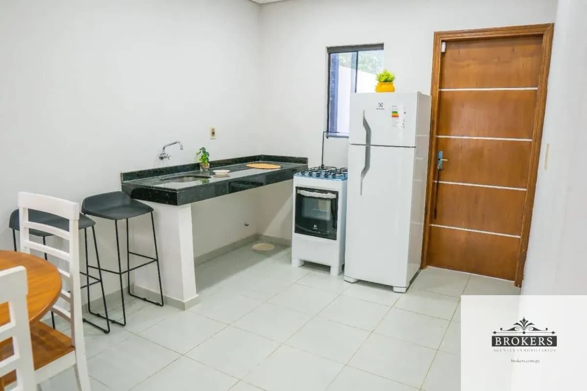 2-Bedroom House for Sale in Yukyry, Luque - Image 10