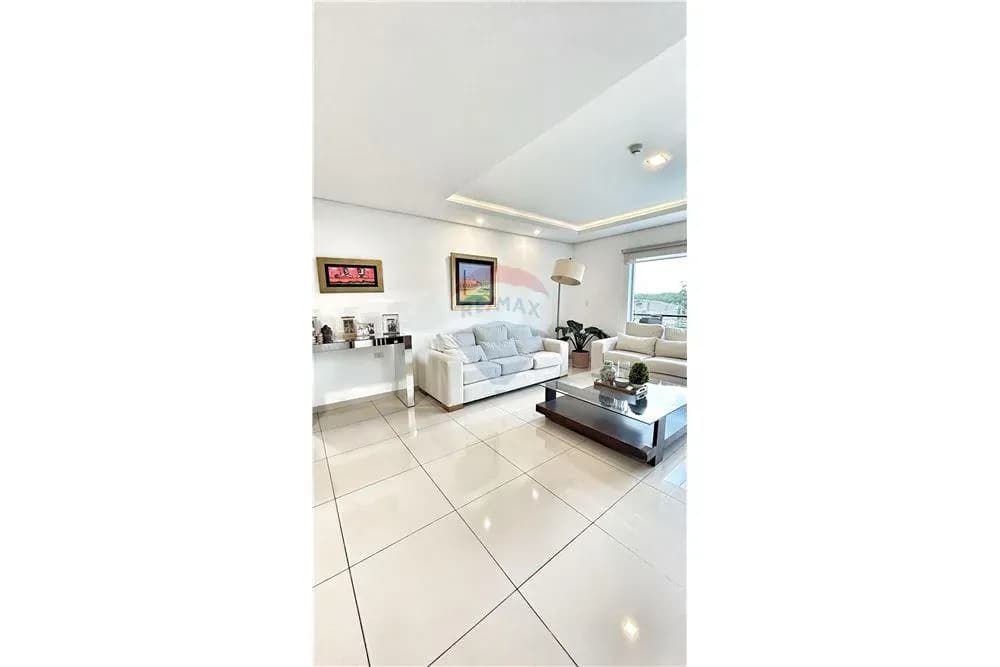 2-Bedroom Apartment for Sale in San Jorge, Mariano Roque Alonso - Image 2