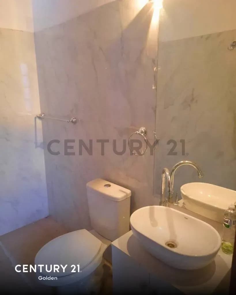 Casa de 2 dormitorios en Venta en Los Laureles, Asunción - Image 6
