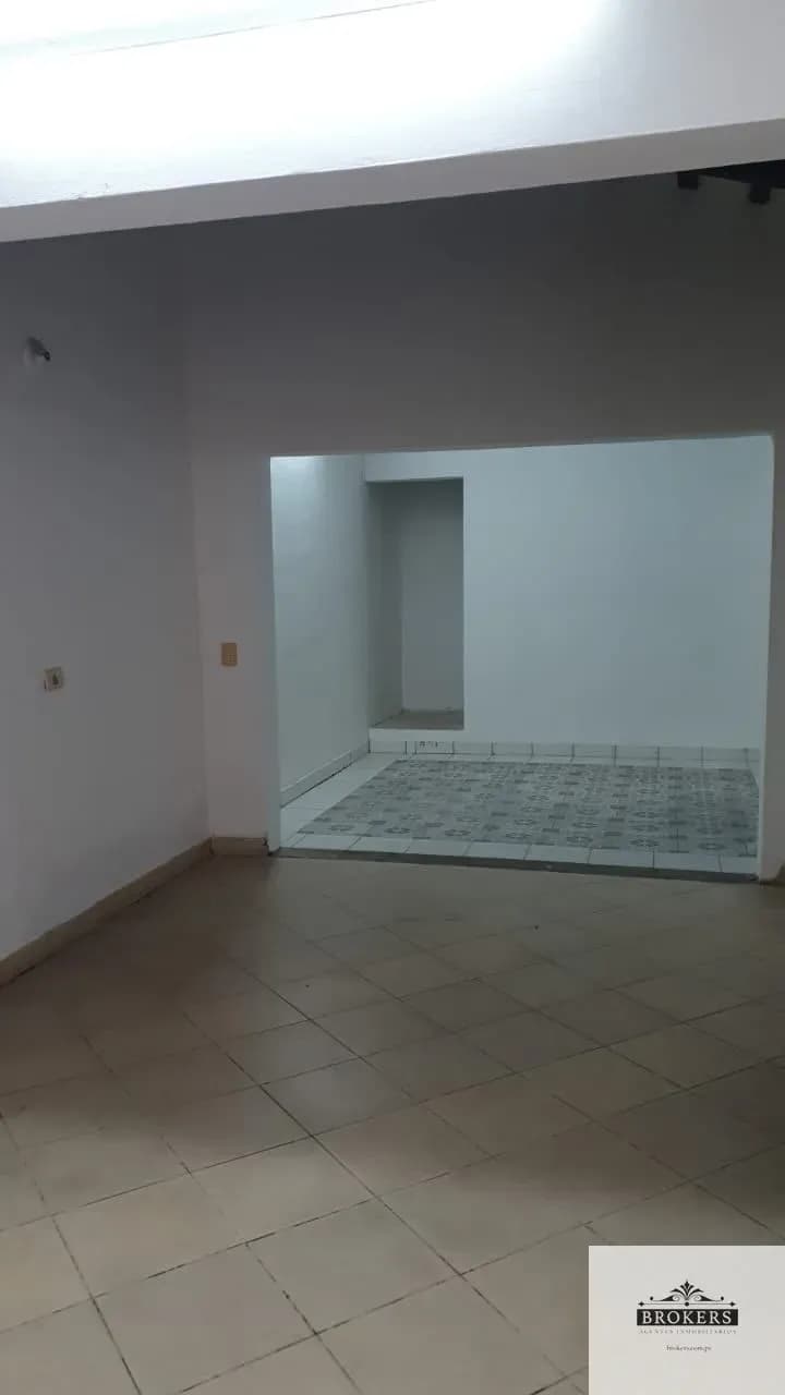 Escritório de 200m² para Alugar em La Catedral, Lambaré - Image 3