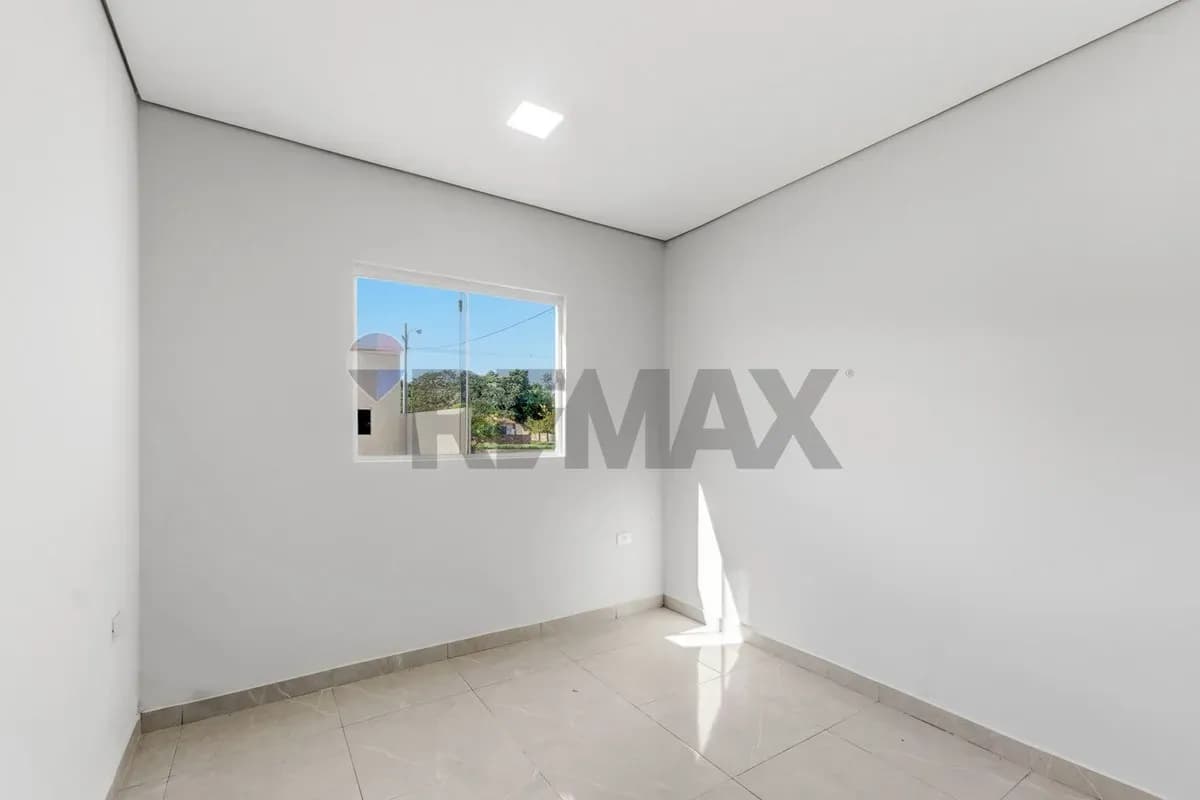 Casa de 2 dormitorios en Venta en Segundo Barrio, Luque - Image 5