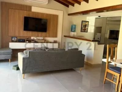 Casa à Venda em San Lorenzo - Image 3