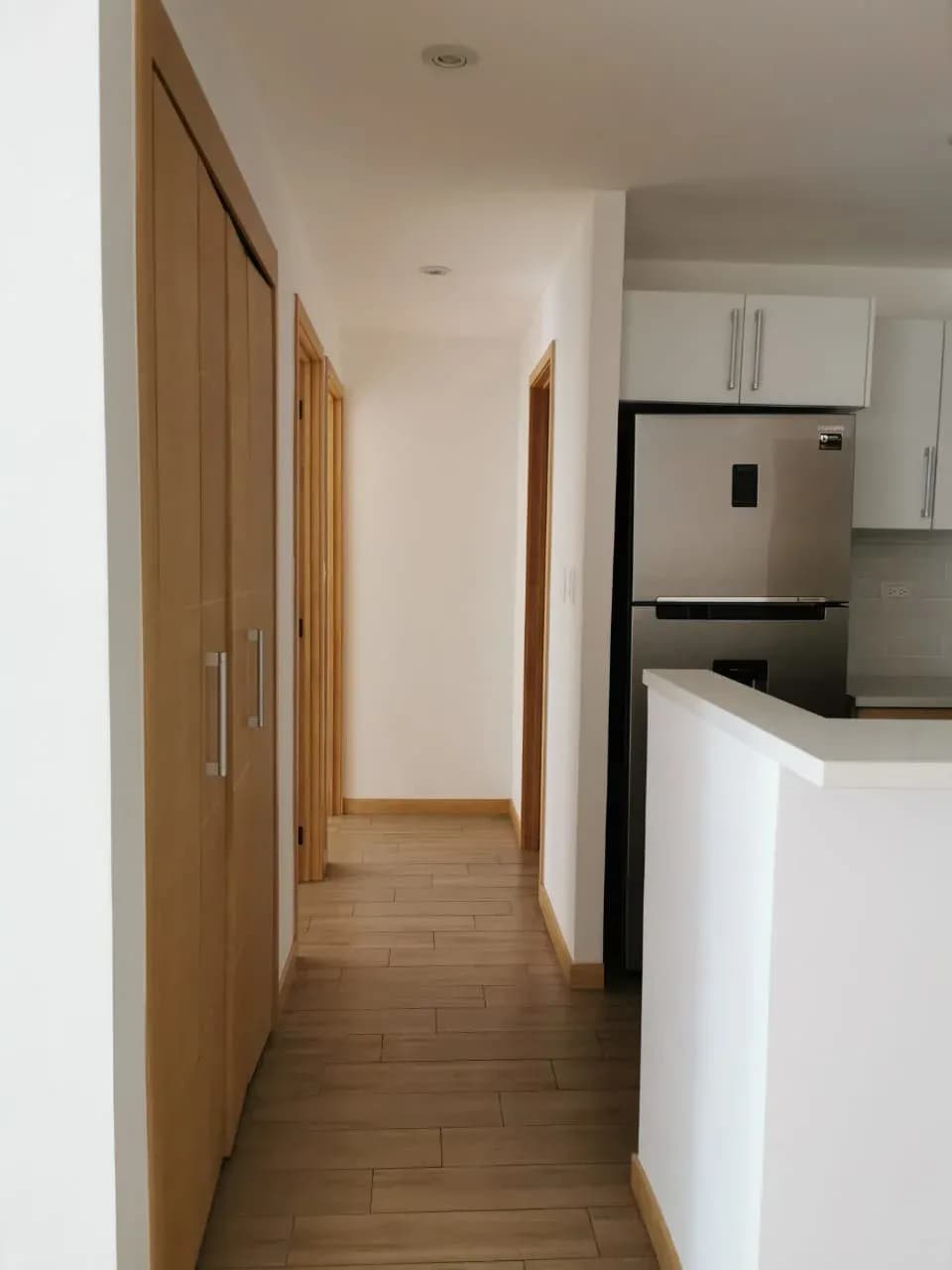 2-Bedroom Apartment, 65m², for Rent in Zone 10, Guatemala City - Image 3