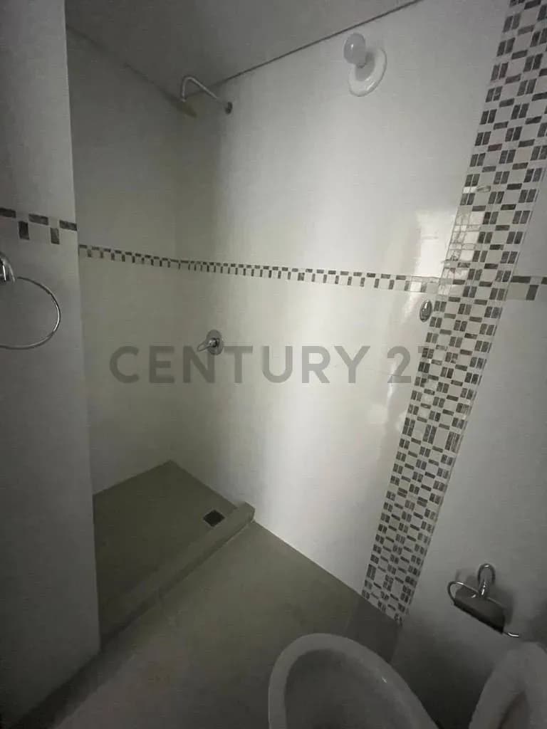 2-Bedroom Apartment for Sale in San Jorge, Mariano Roque Alonso - Image 10