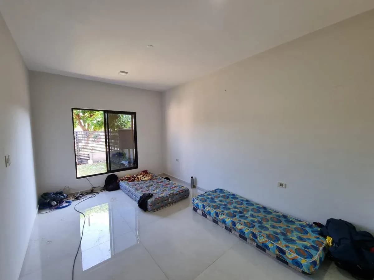 Casa de 3 quartos à Venda em Arecayá, Mariano Roque Alonso