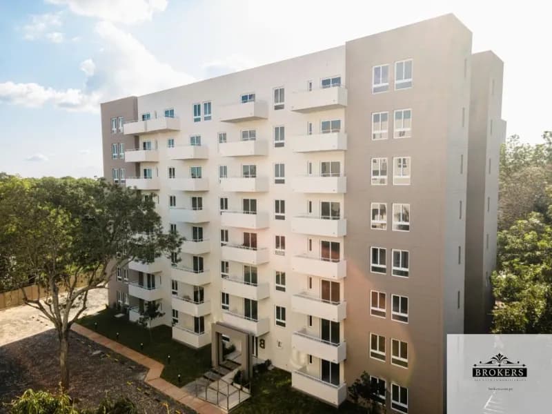 2-Bedroom Apartment for Sale in Loma Merlo, Luque - Image 2