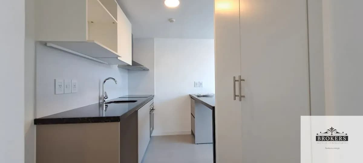 1-Bedroom Apartment for Sale in Jara, Asunción - Image 4