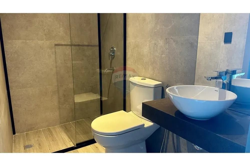 Departamento de 4 dormitorios en Venta en Luis Alberto de Herrera, Asunción - Image 10