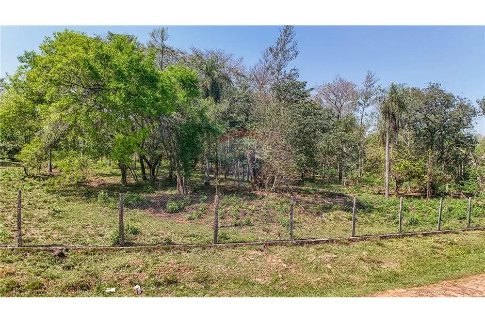 Terreno de 1,073m² en Venta en Areguá - Image 9