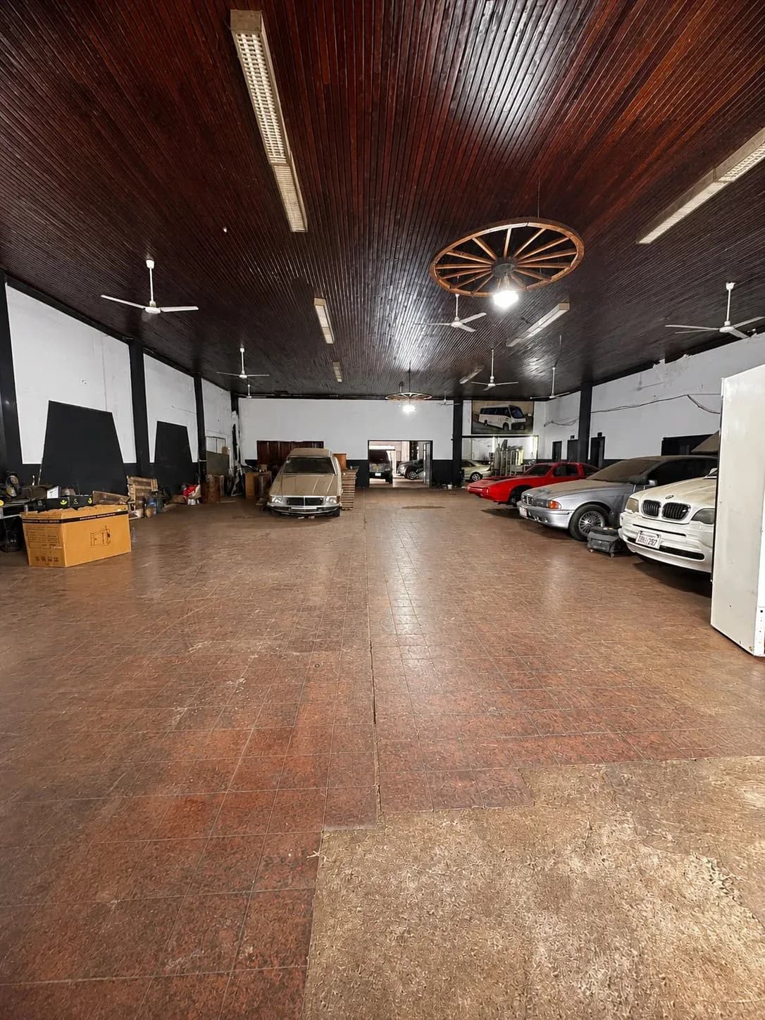 Local Comercial de 25,418m² en Venta en Coronel Oviedo - Image 9