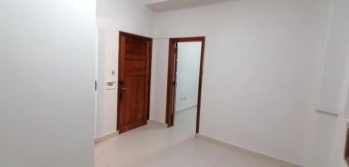Office of 34m² for Rent in La Encarnacion, Asunción