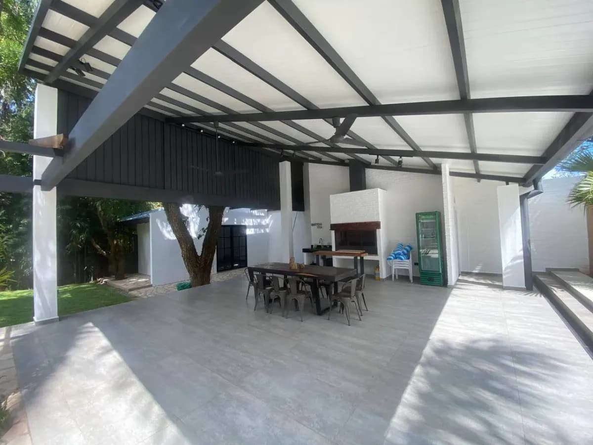 Casa de 3 dormitorios en Venta en San Bernardino
