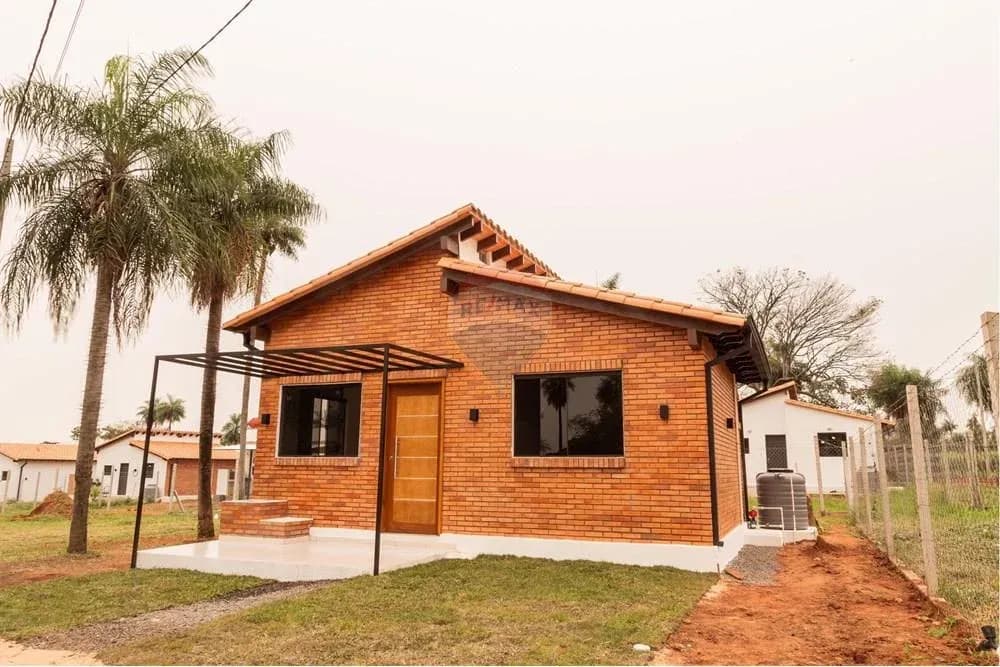 Casa de 2 dormitorios en Venta en San Lorenzo, Presidente Franco - Image 20