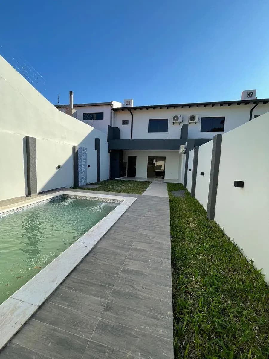 Casa de 3 quartos à Venda em Orilla del Campo Grande, Fernando de la Mora - Image 6
