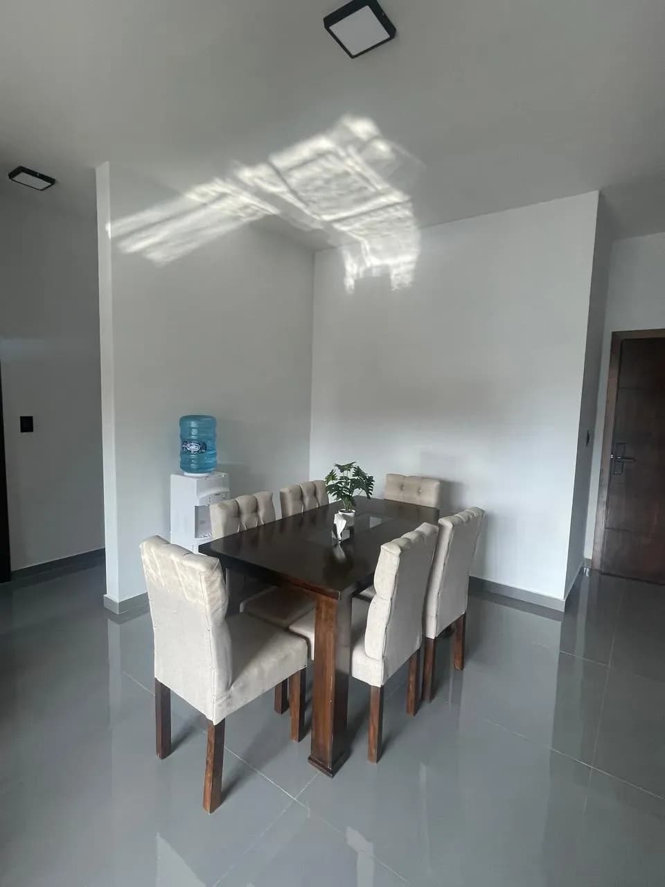 Departamento de 2 dormitorios en Alquiler en San Lorenzo - Image 8