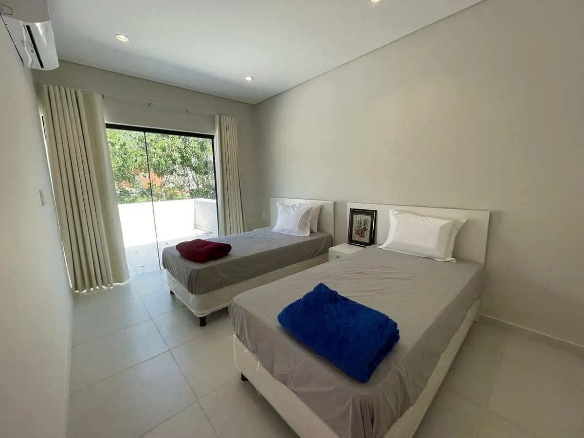 3-Bedroom House for Sale in San Bernardino - Image 14