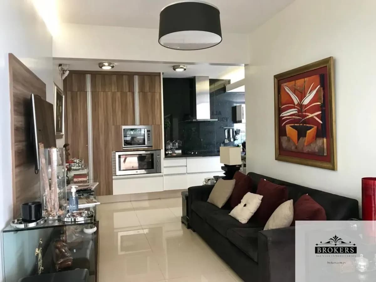 3-Bedroom House for Rent in Mariscal López, Lambaré - Image 6