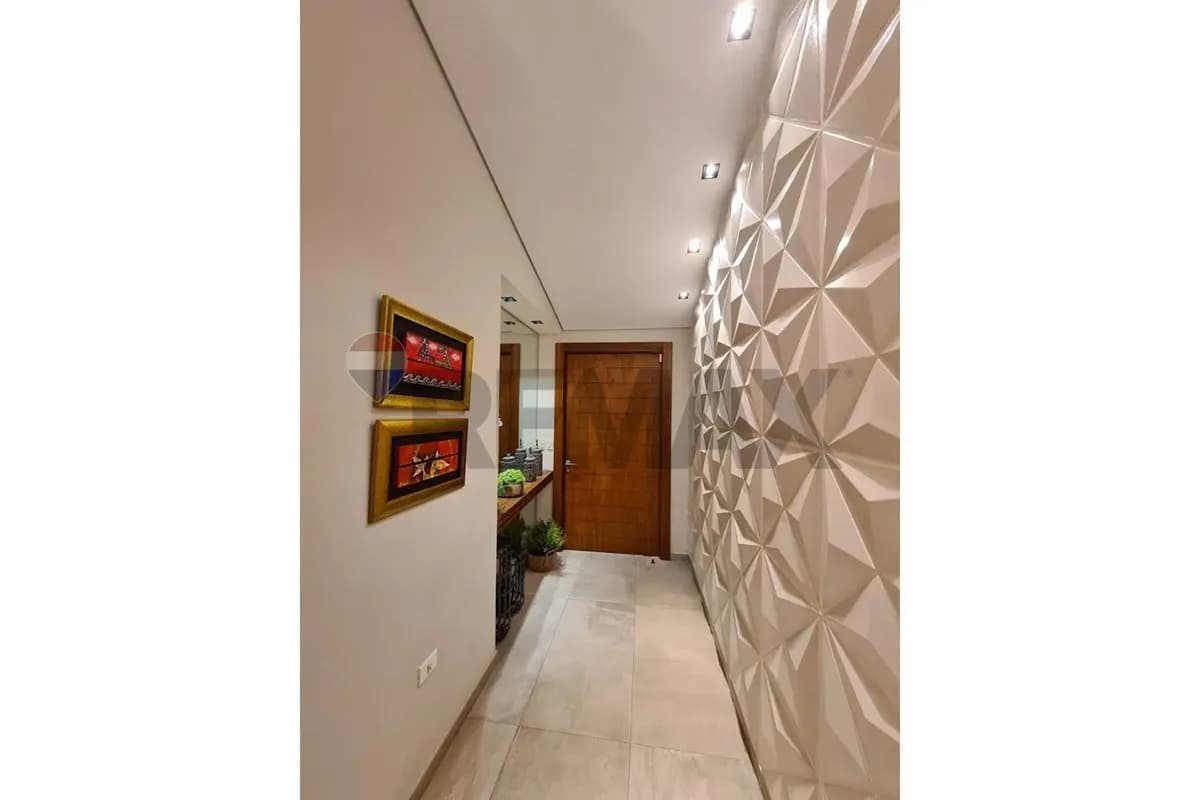 Casa de 4 dormitorios en Venta en San Miguel, San Lorenzo - Image 3